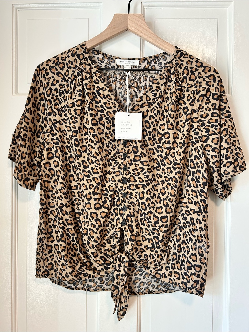 NWT beachlunchlounge Leopard Print Tie-Front Blouse S/P
